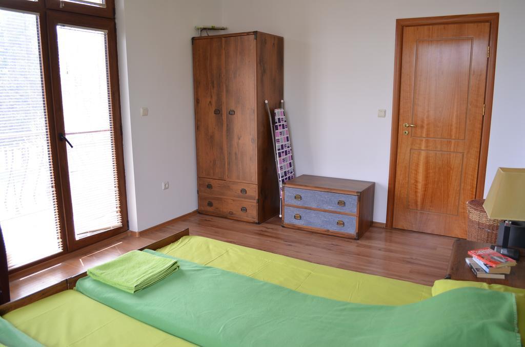 Art Apartments - Pomorie Ngoại thất bức ảnh